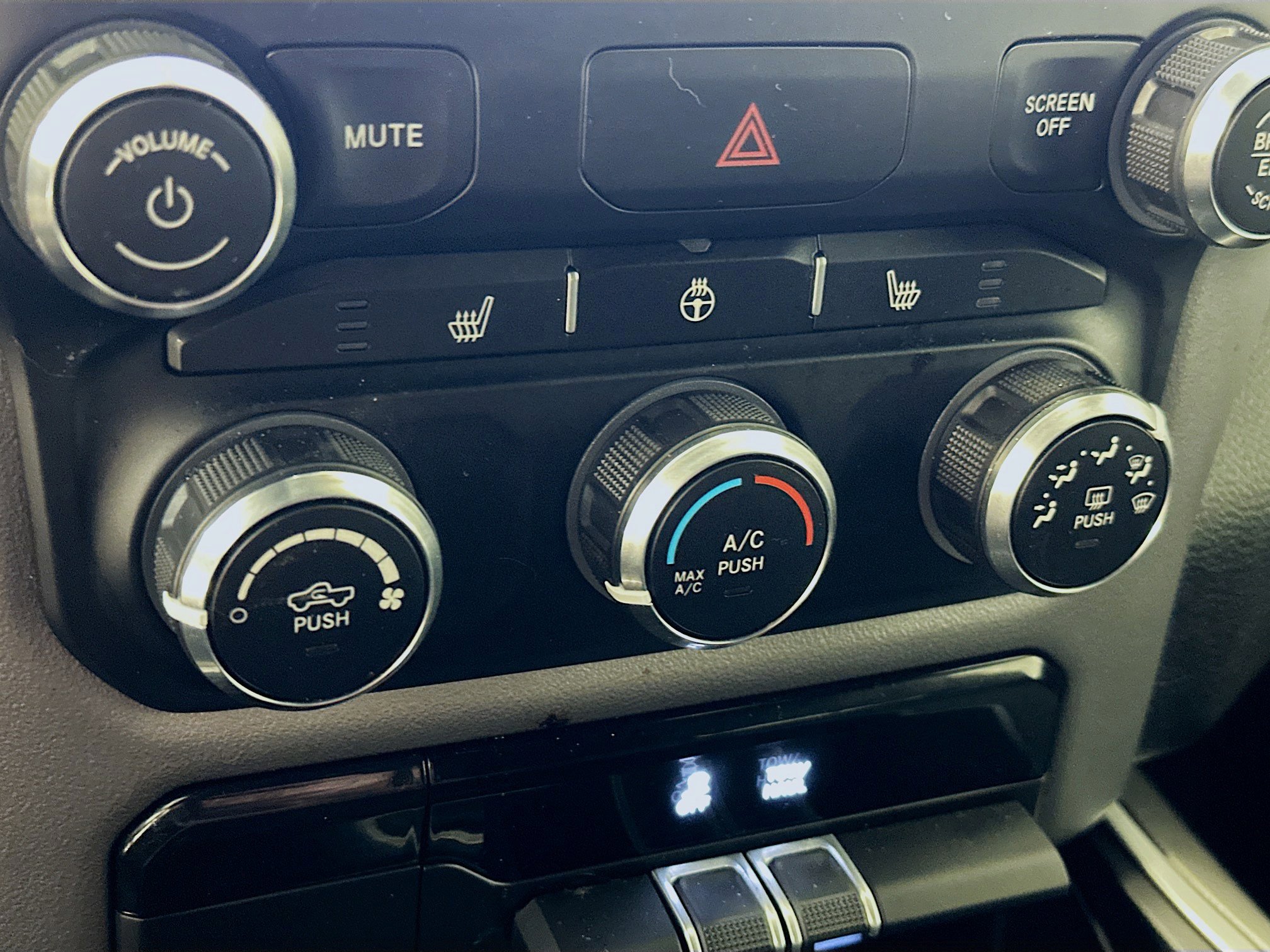 Used 2023 RAM 1500 Big Horn image 23