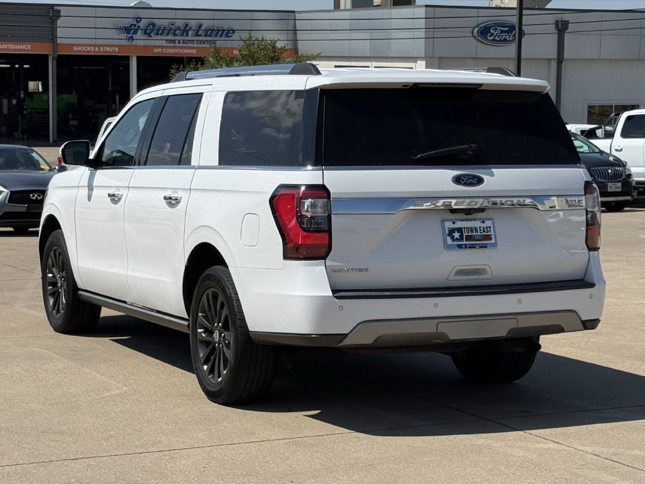 Used 2020 Ford Expedition Max Limited RWD image 5