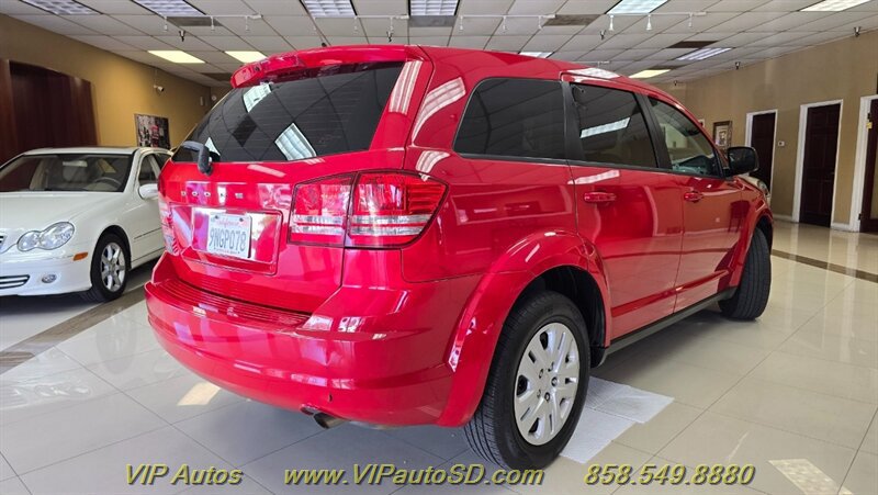 Used 2013 Dodge Journey American Value Package FWD image 4