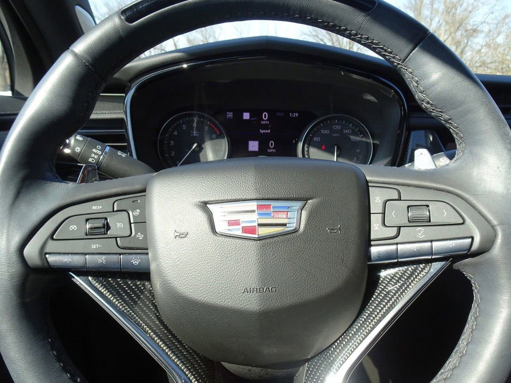 Certified 2024 Cadillac XT6 Sport w/ Technology Package image 18