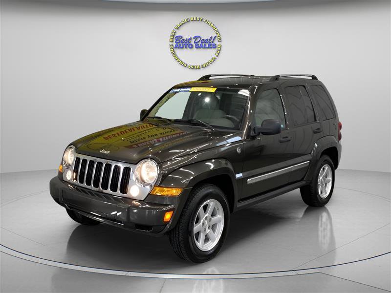 Used 2005 Jeep Liberty Limited image 2