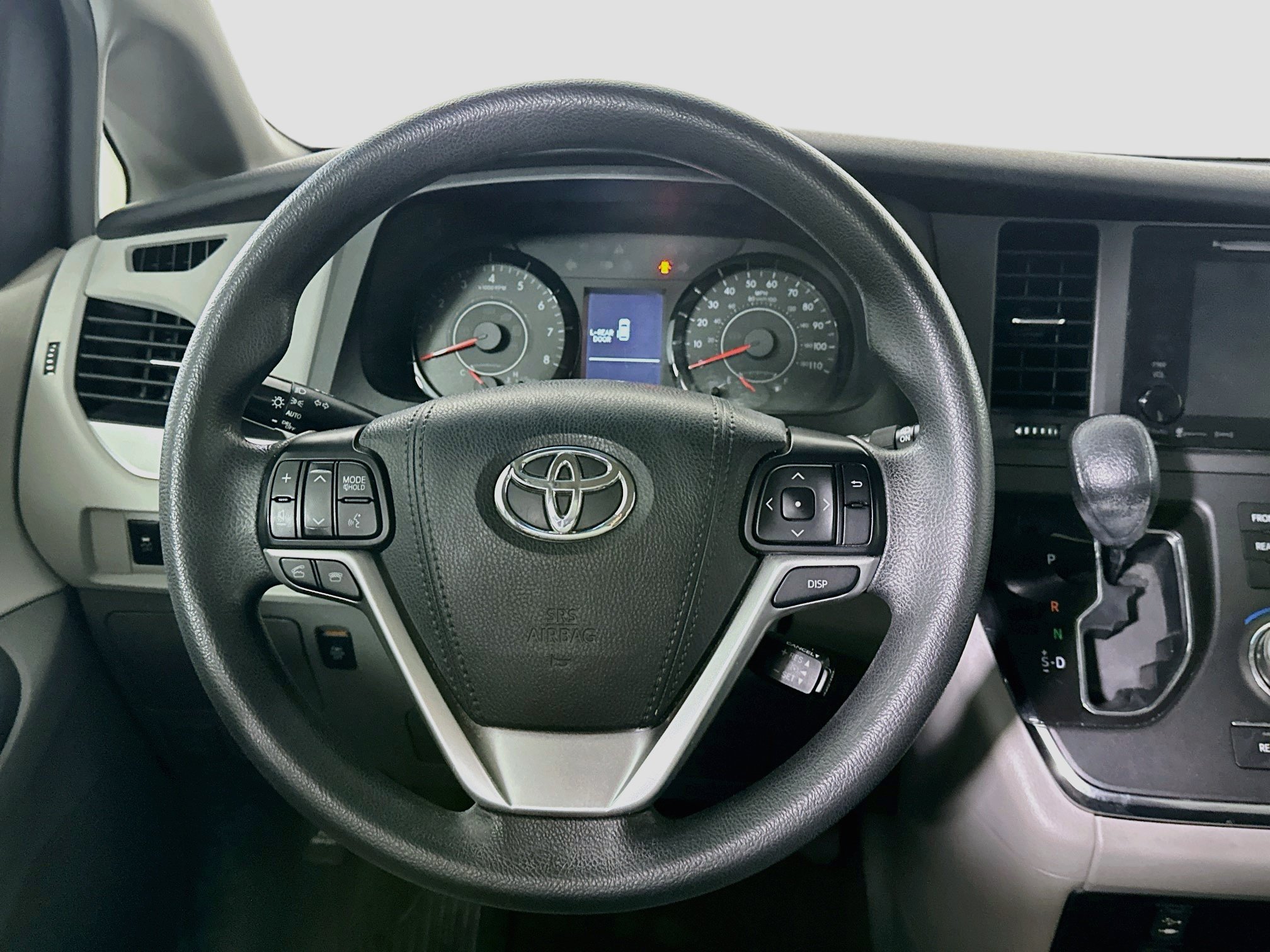 Used 2017 Toyota Sienna LE FWD image 17