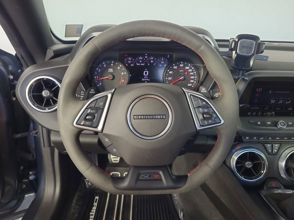 Used 2019 Chevrolet Camaro ZL1 image 11