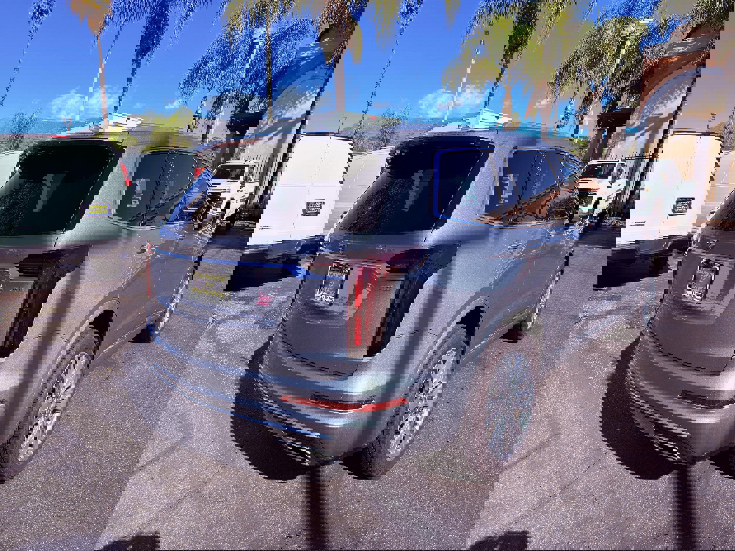 Used 2024 Cadillac XT6 Premium Luxury image 8