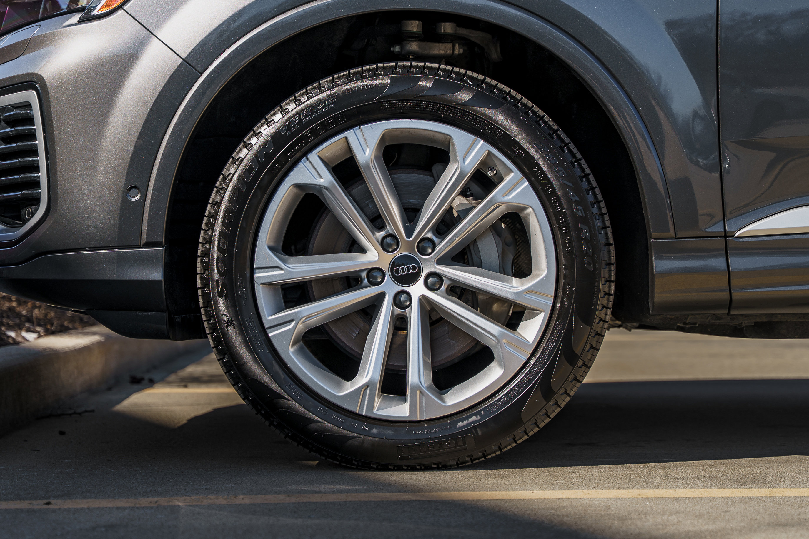 Used 2025 Audi Q7 2.0T Premium w/ Convenience Package image 29