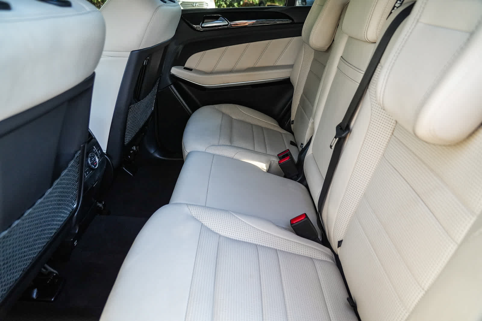 Used 2019 Mercedes-Benz GLS 63 AMG 4MATIC image 19