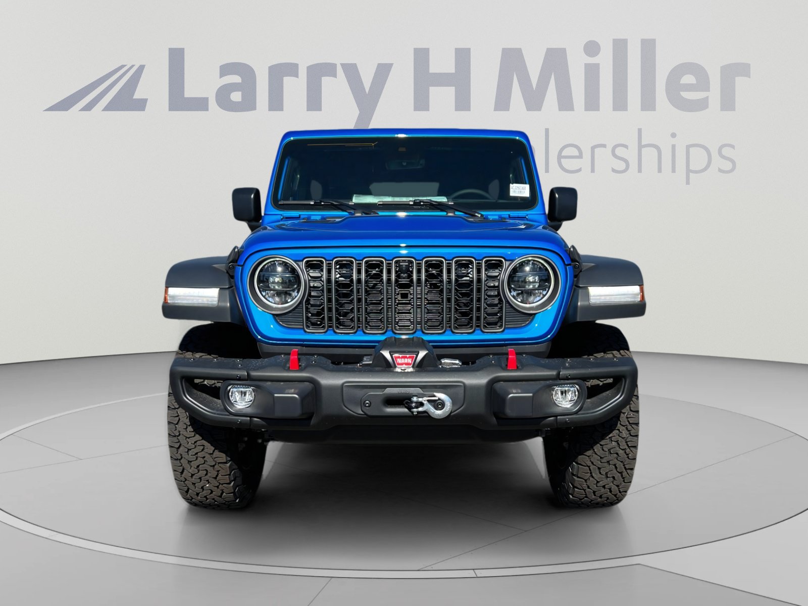 New 2025 Jeep Wrangler Unlimited Rubicon w/ Steel Bumper Group AWD/4WD image 8