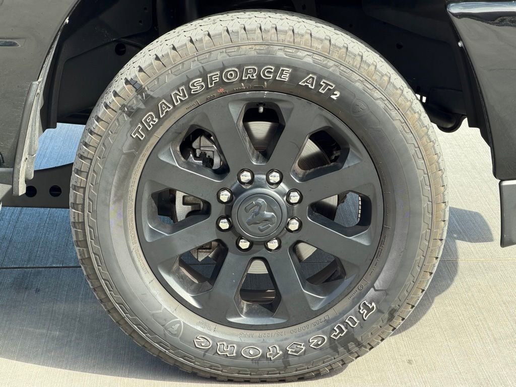 Used 2024 RAM 2500 Big Horn w/ Night Edition AWD/4WD image 8
