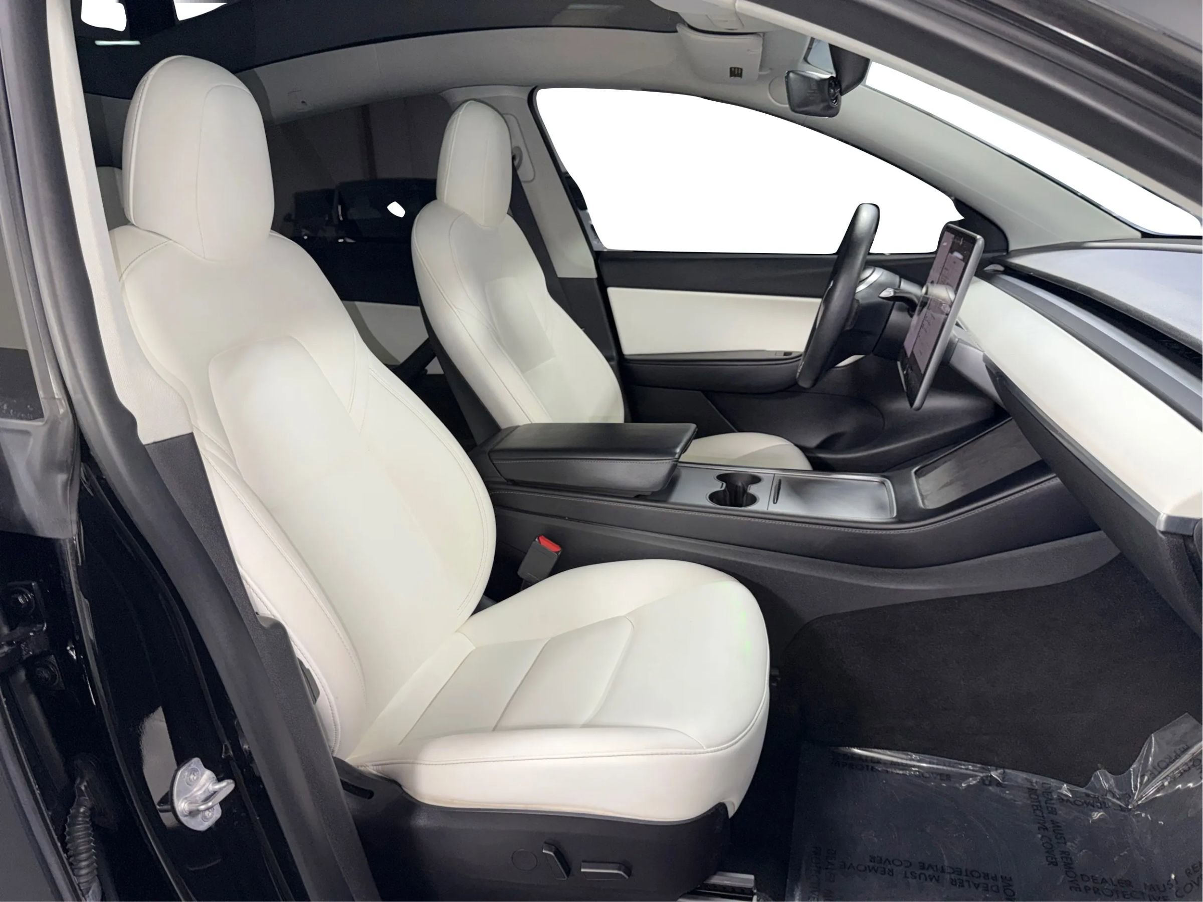 Used 2022 Tesla Model Y Performance image 27