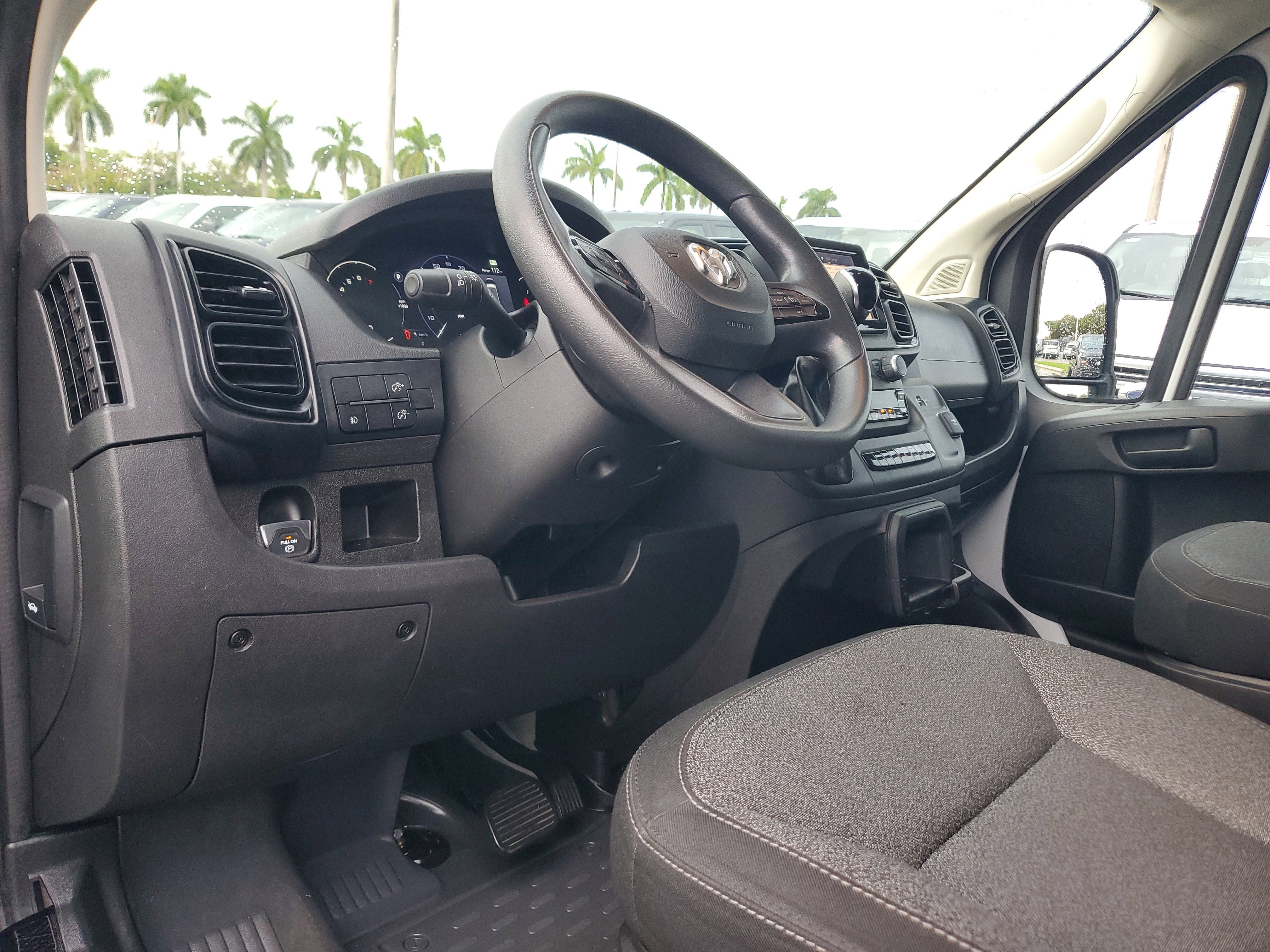 Used 2023 RAM ProMaster 2500 image 9