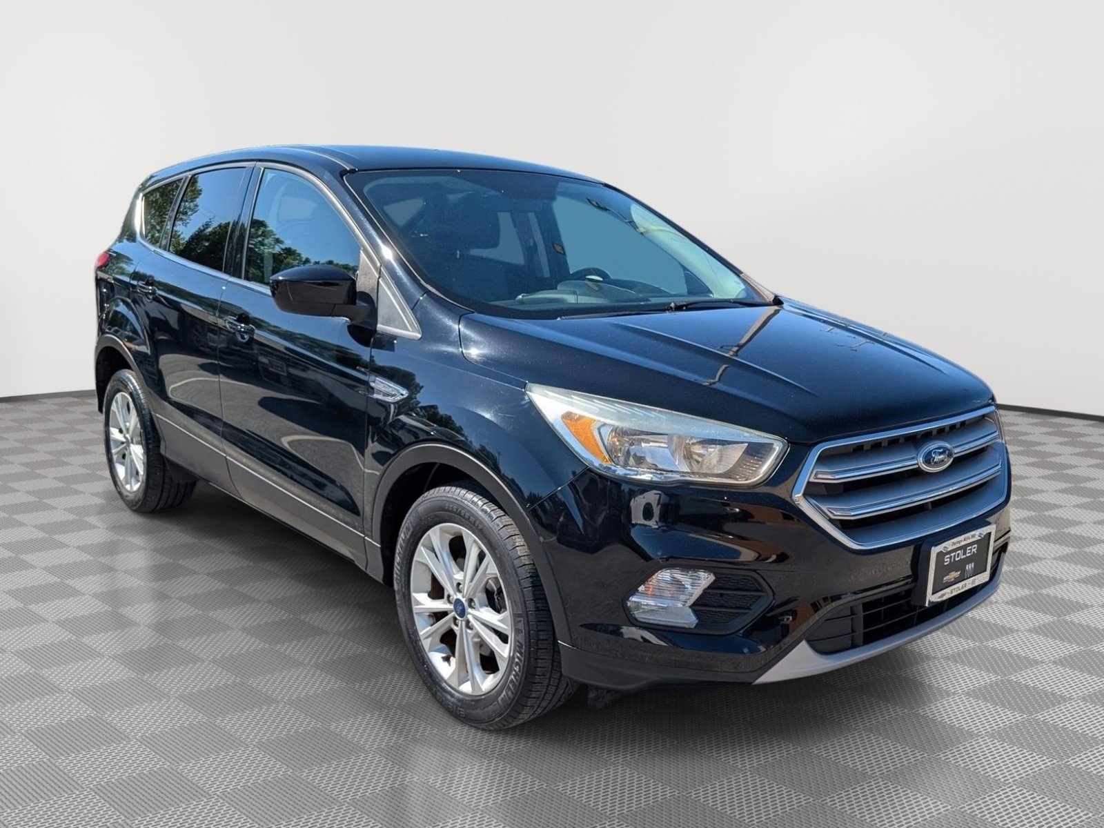 Used 2017 Ford Escape SE FWD image 7