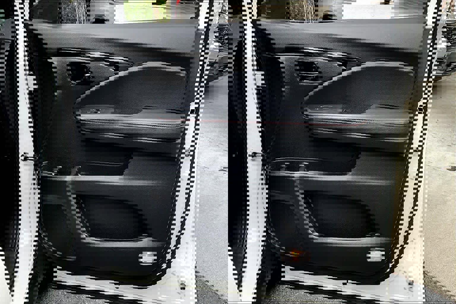 Certified 2025 Honda Passport Black Edition image 23