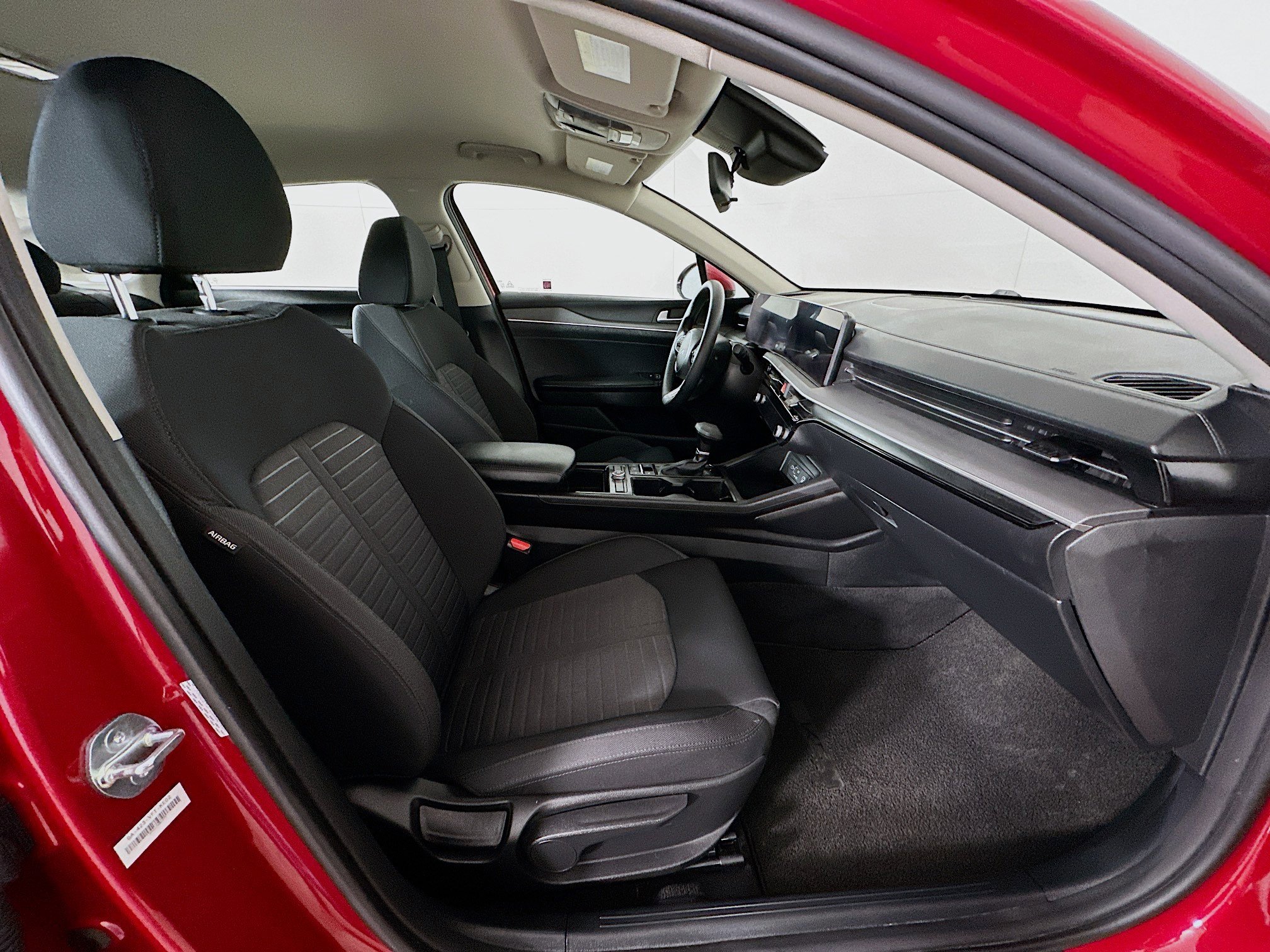 Used 2025 Kia K5 LXS image 29