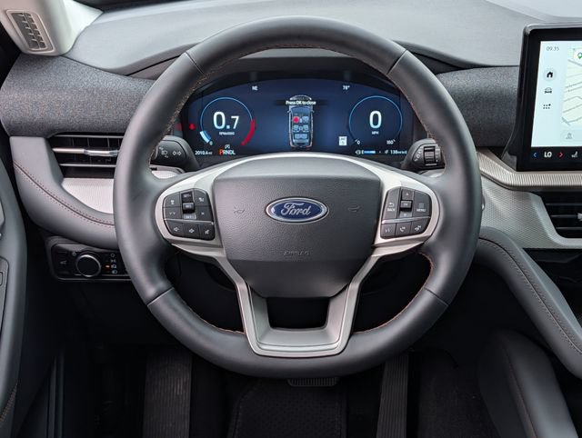 New 2026 Ford Explorer Active AWD/4WD image 10
