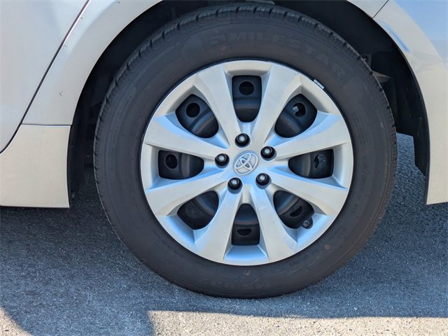 Used 2022 Toyota Corolla LE image 12