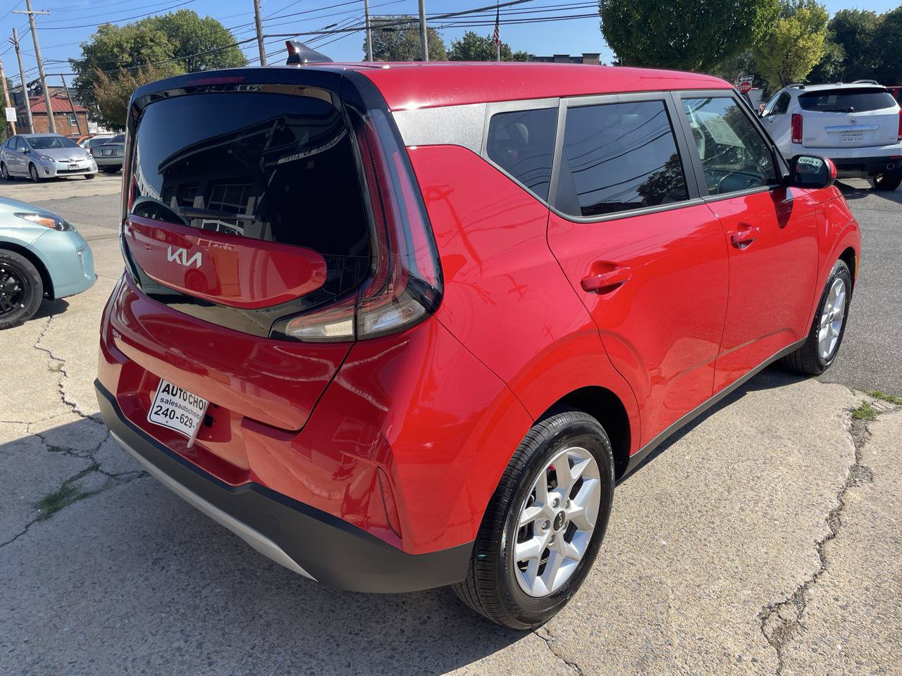 Used 2025 Kia Soul LX w/ LX Technology Package FWD image 22