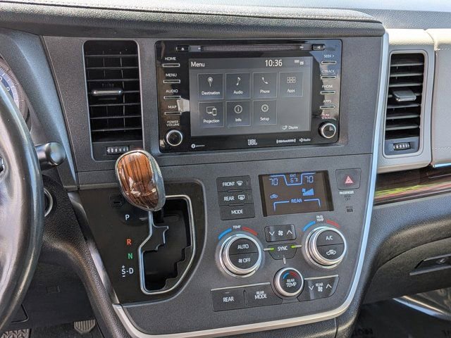 Used 2020 Toyota Sienna Limited w/ Carpet Mat Package FWD image 20
