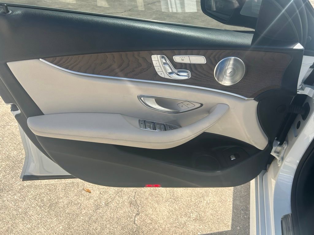 Used 2022 Mercedes-Benz E 350 E 350 image 49