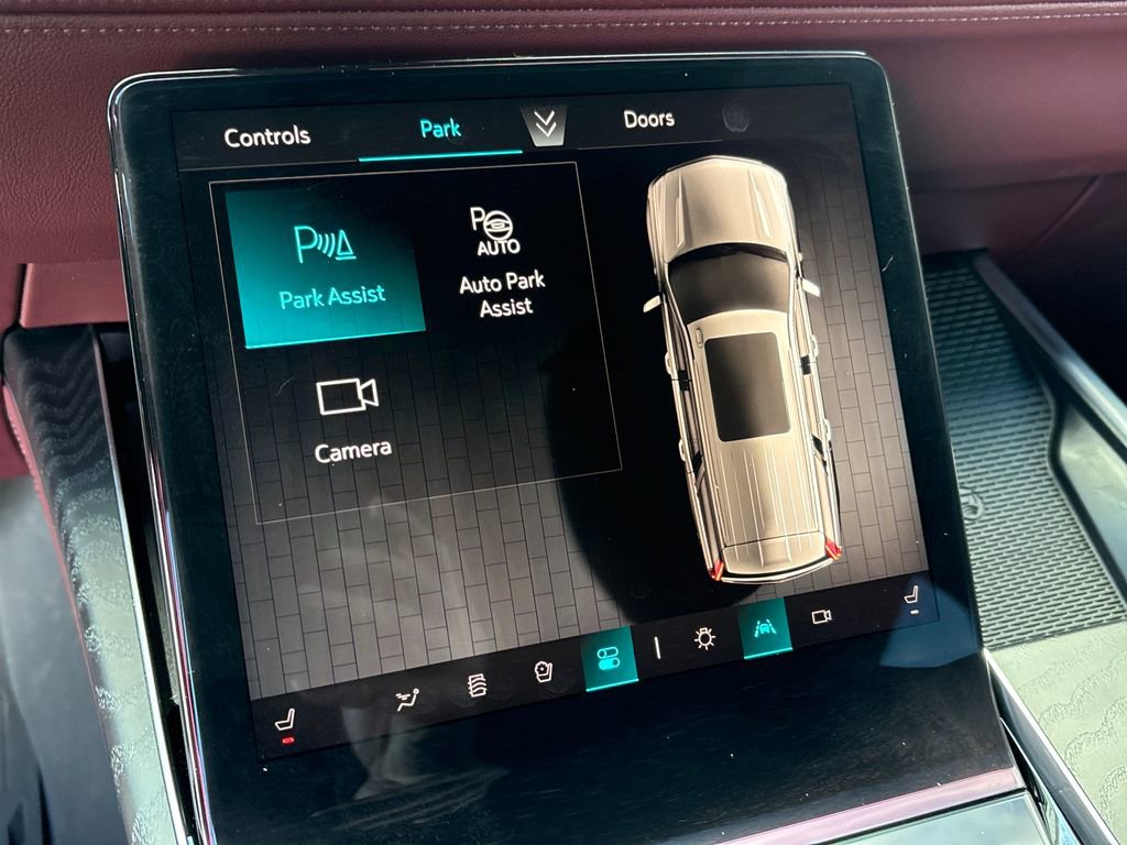 Certified 2025 Cadillac Escalade Sport w/ Touring Package image 35