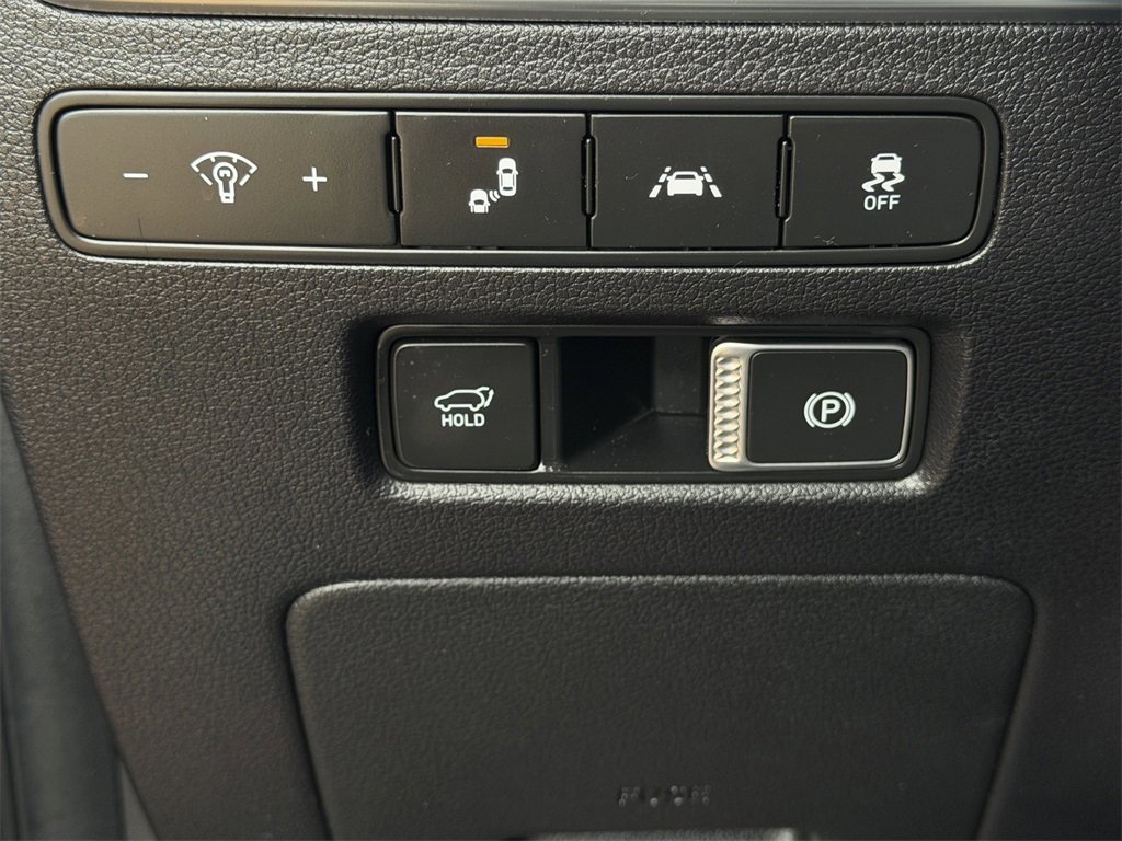 Used 2021 Hyundai Palisade Limited w/ Cargo Package image 20