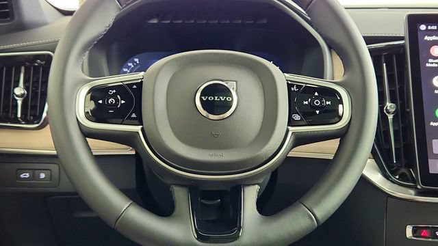 New 2026 Volvo XC90 T8 Plus w/ Protection Package Premier AWD/4WD image 25