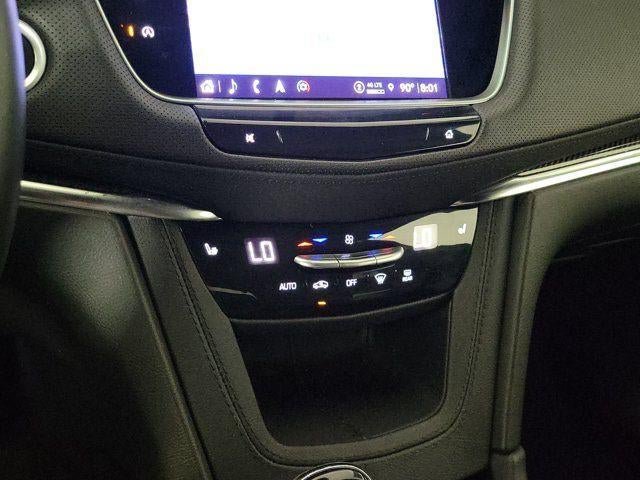 Certified 2023 Cadillac XT5 Sportv w/ Technology Package AWD/4WD image 31