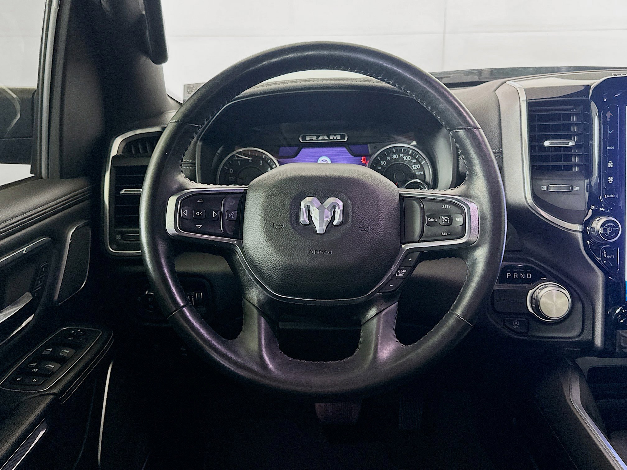 Used 2022 RAM 1500 Laramie image 18