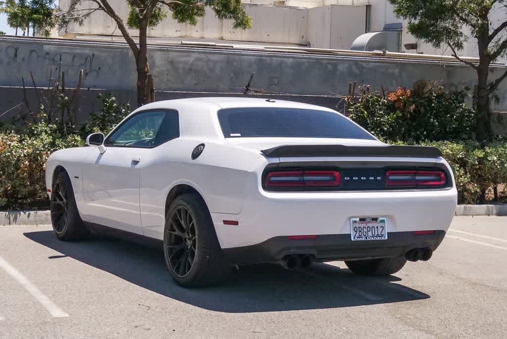 Used 2017 Dodge Challenger R/T RWD image 7