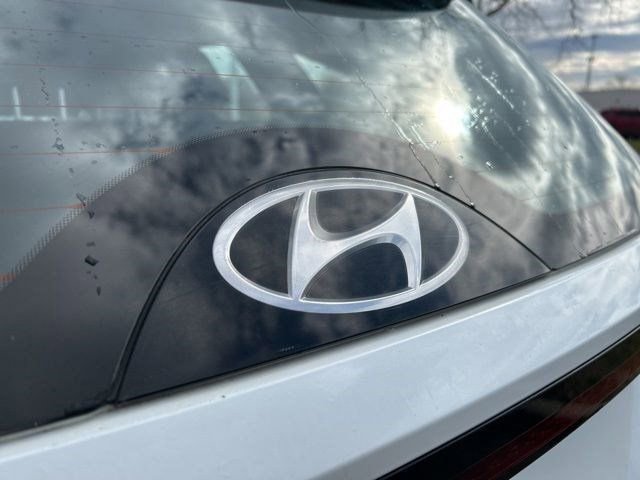 Used 2022 Hyundai Tucson SE image 44