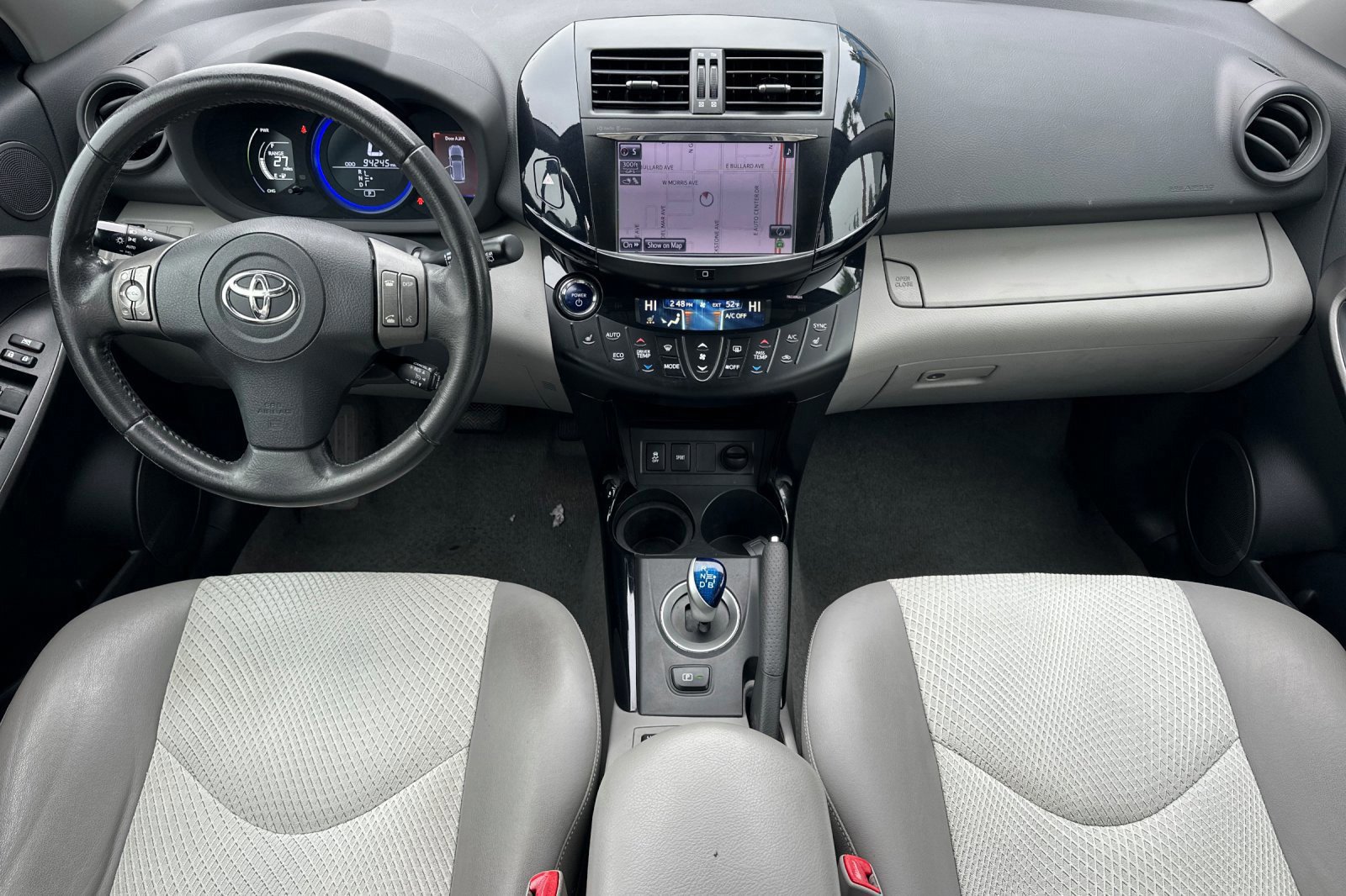 Used 2014 Toyota RAV4 EV image 13