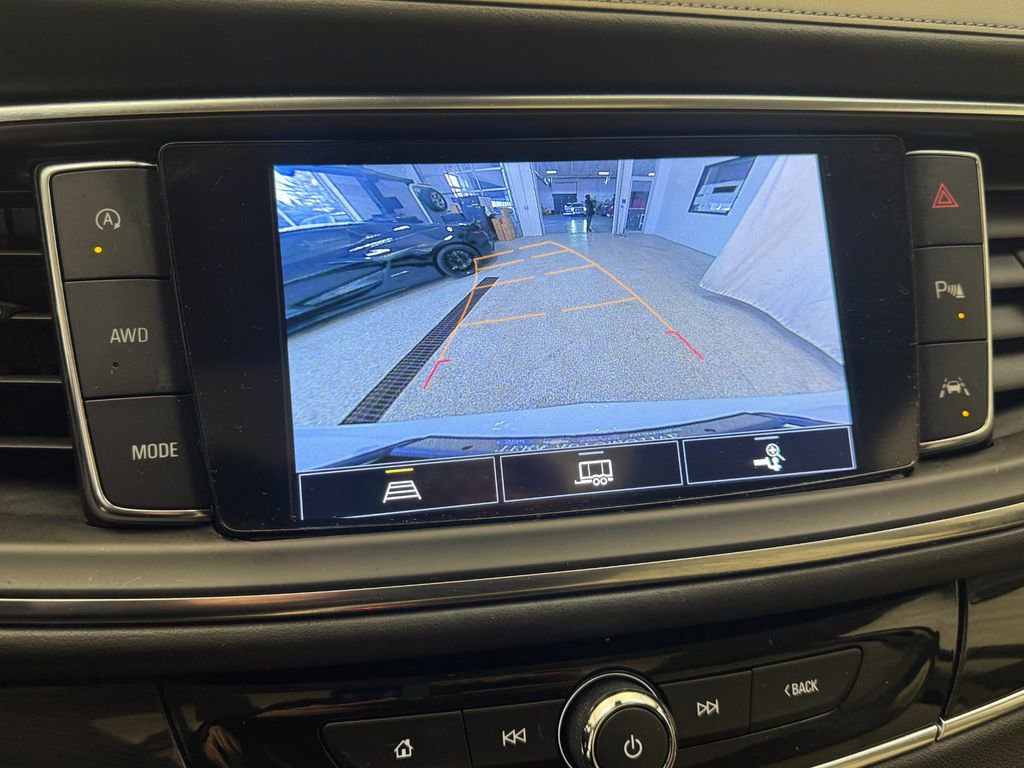 Certified 2024 Buick Enclave Essence w/ Experience Buick Package image 19