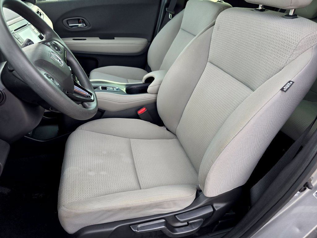 Used 2022 Honda HR-V LX image 20