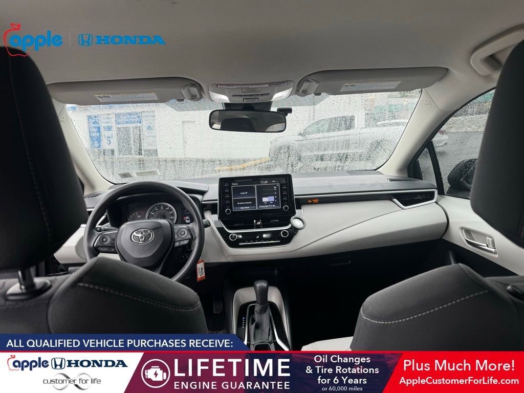 Used 2020 Toyota Corolla LE image 8