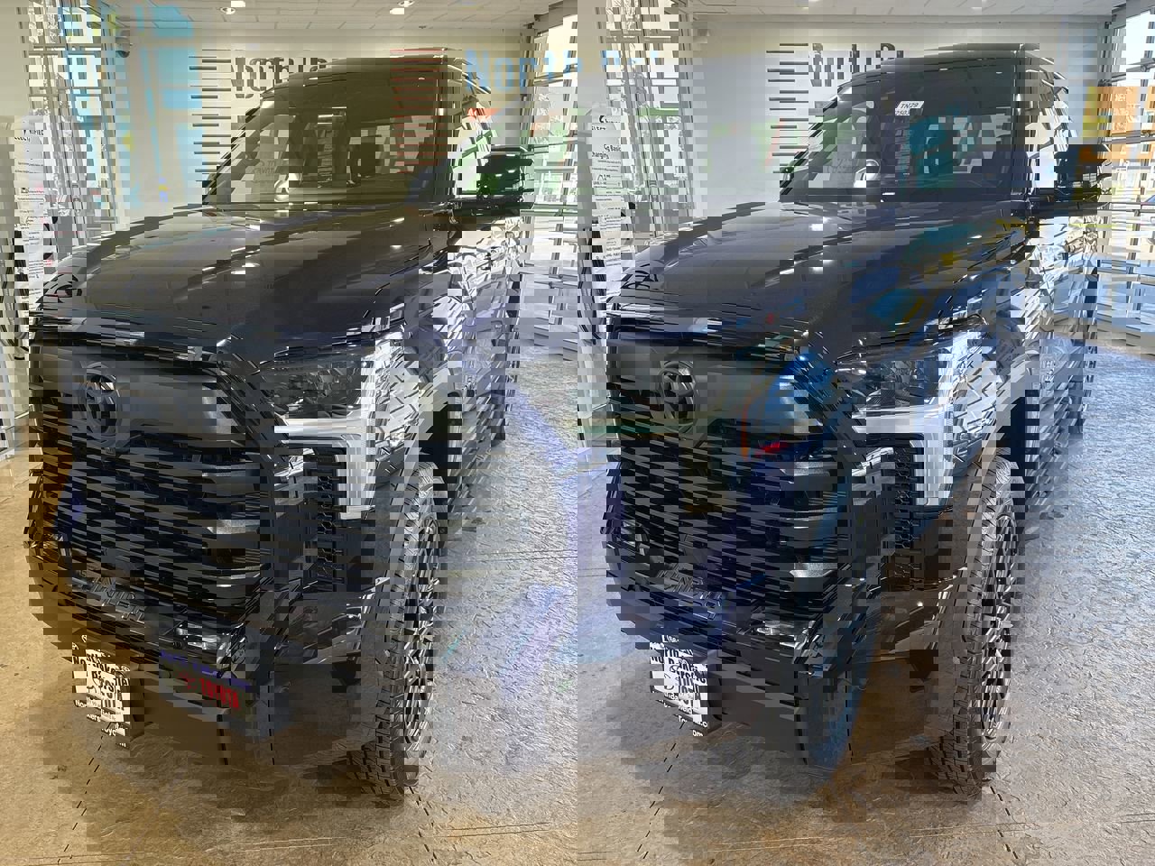 New 2025 Toyota Tundra Limited image 6