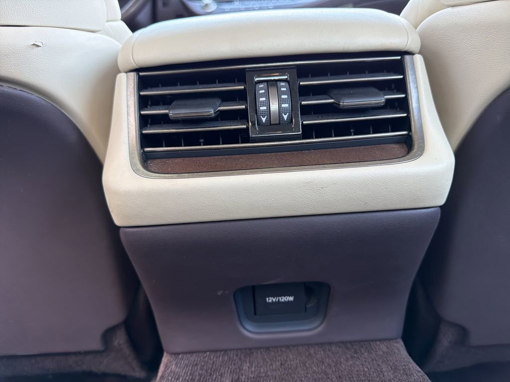 Used 2018 Lexus LS 500 w/ Accessory Package (Z2) image 22