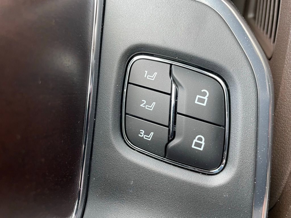 New 2026 Ford F350 King Ranch w/ Chrome Package image 24