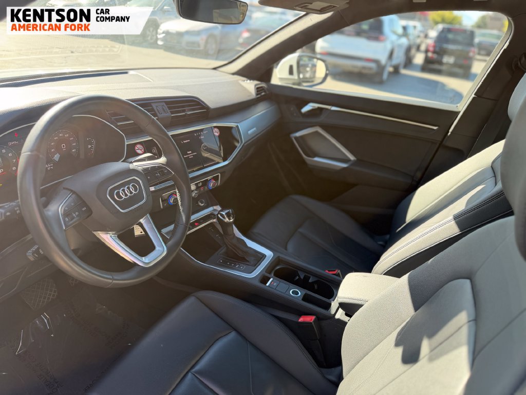 Used 2025 Audi Q3 2.0T Premium AWD/4WD image 31
