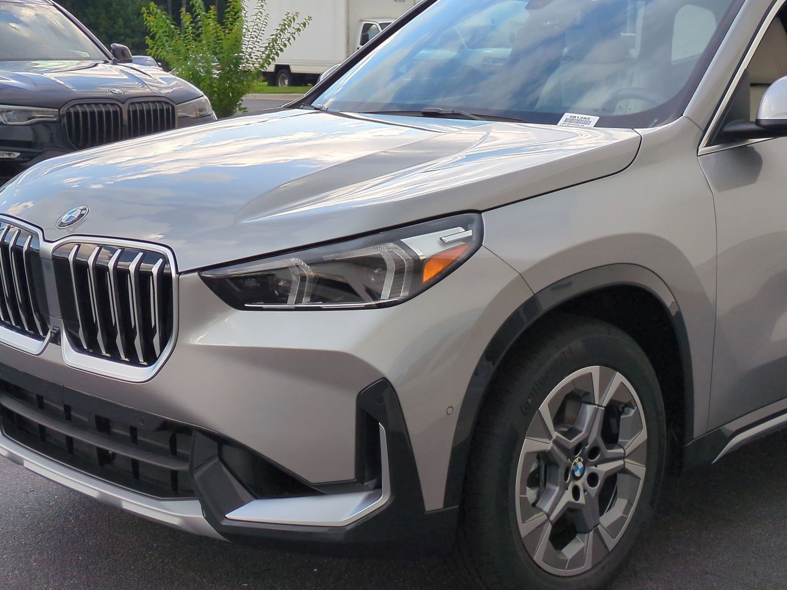 Certified 2025 BMW X1 xDrive28i w/ Technology Package image 6