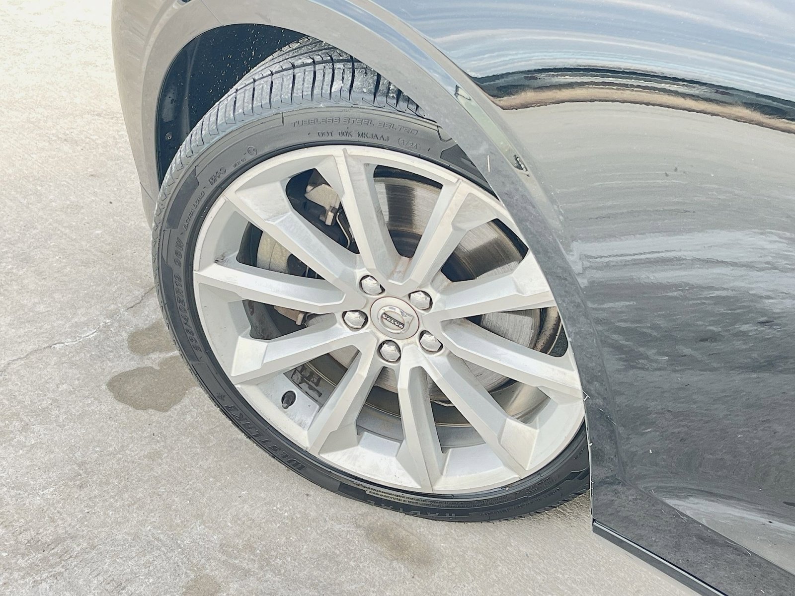 Used 2020 Volvo S60 T6 Momentum w/ Protection Package Premier image 12