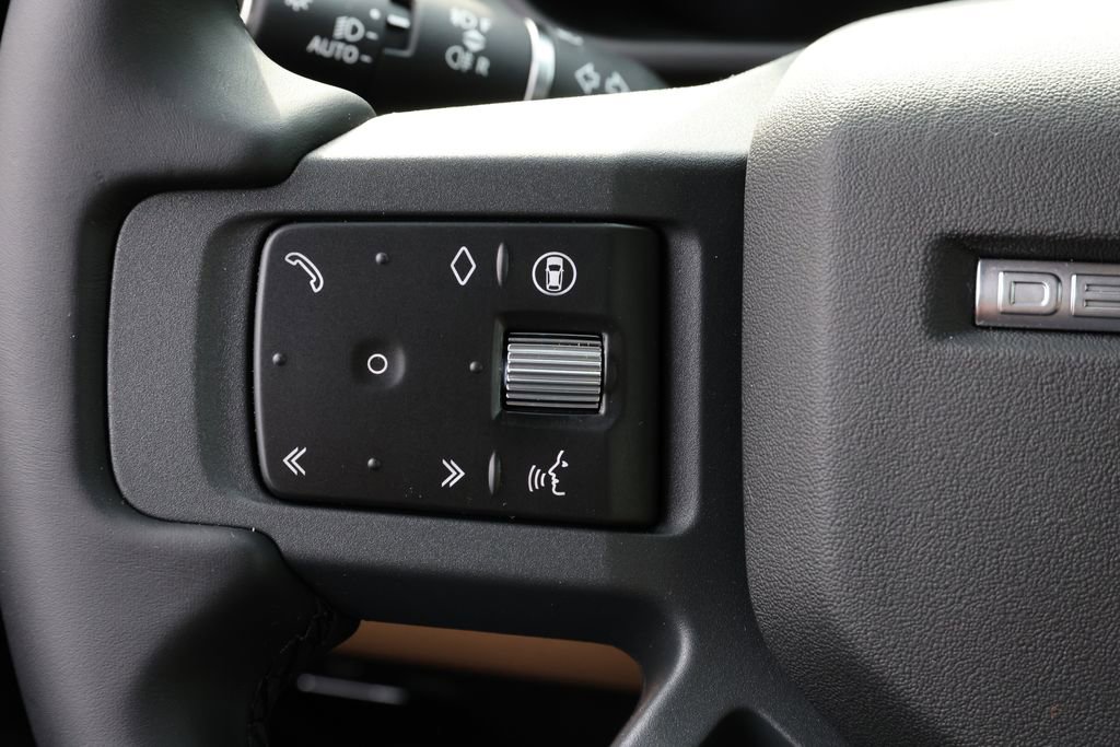 New 2026 Land Rover Defender 110 X-Dynamic SE AWD/4WD image 23