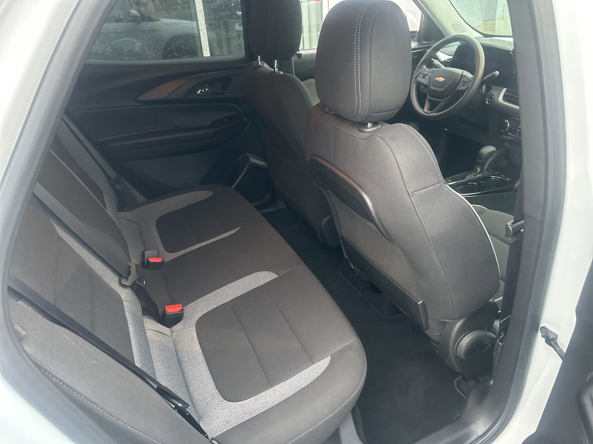 Used 2025 Chevrolet TrailBlazer LT FWD image 11