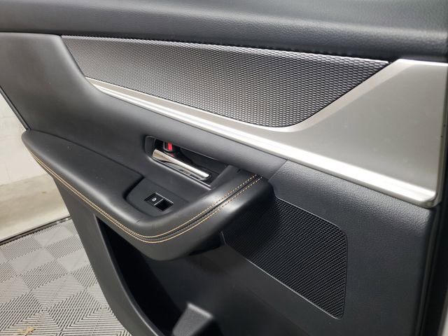 Certified 2024 MAZDA CX-90 Plug-In Hybrid w/ Preferred image 19