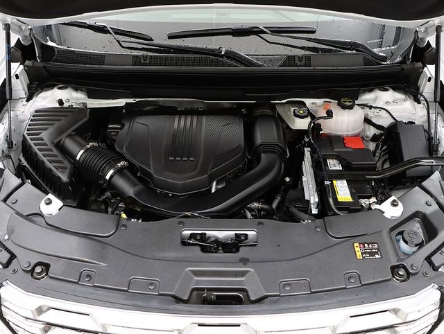 Certified 2024 GMC Acadia Denali w/ Super Cruise Package image 32