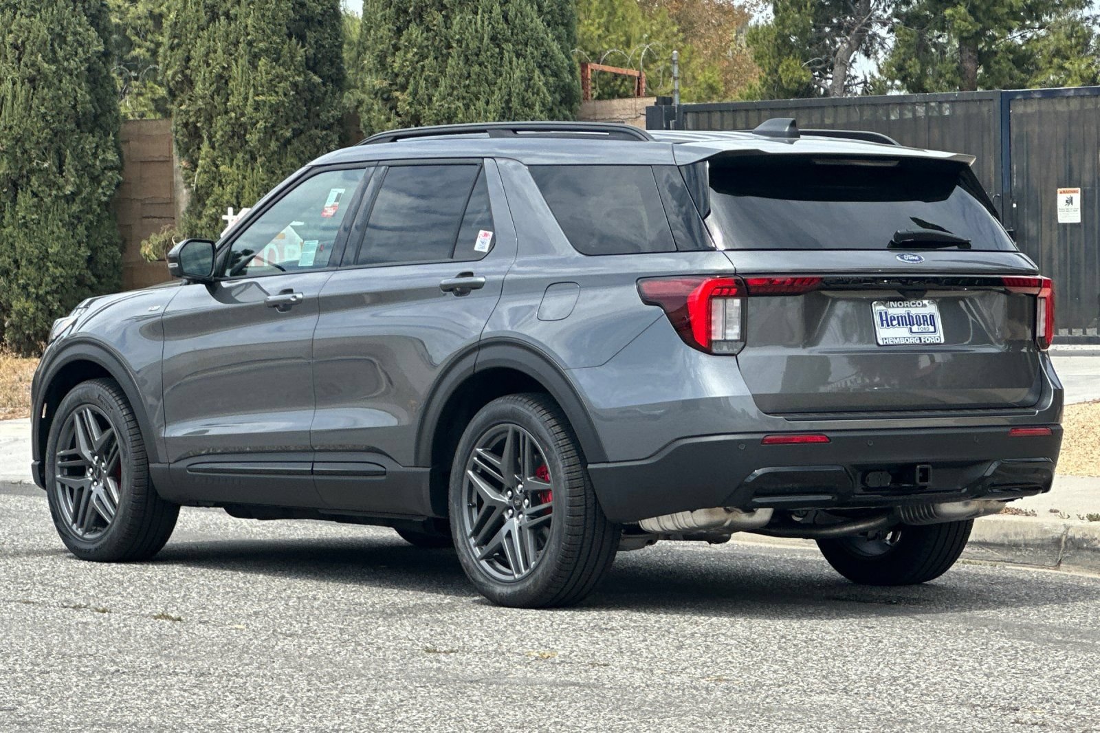 New 2026 Ford Explorer ST-Line w/ ST-Line Street Pack RWD image 6
