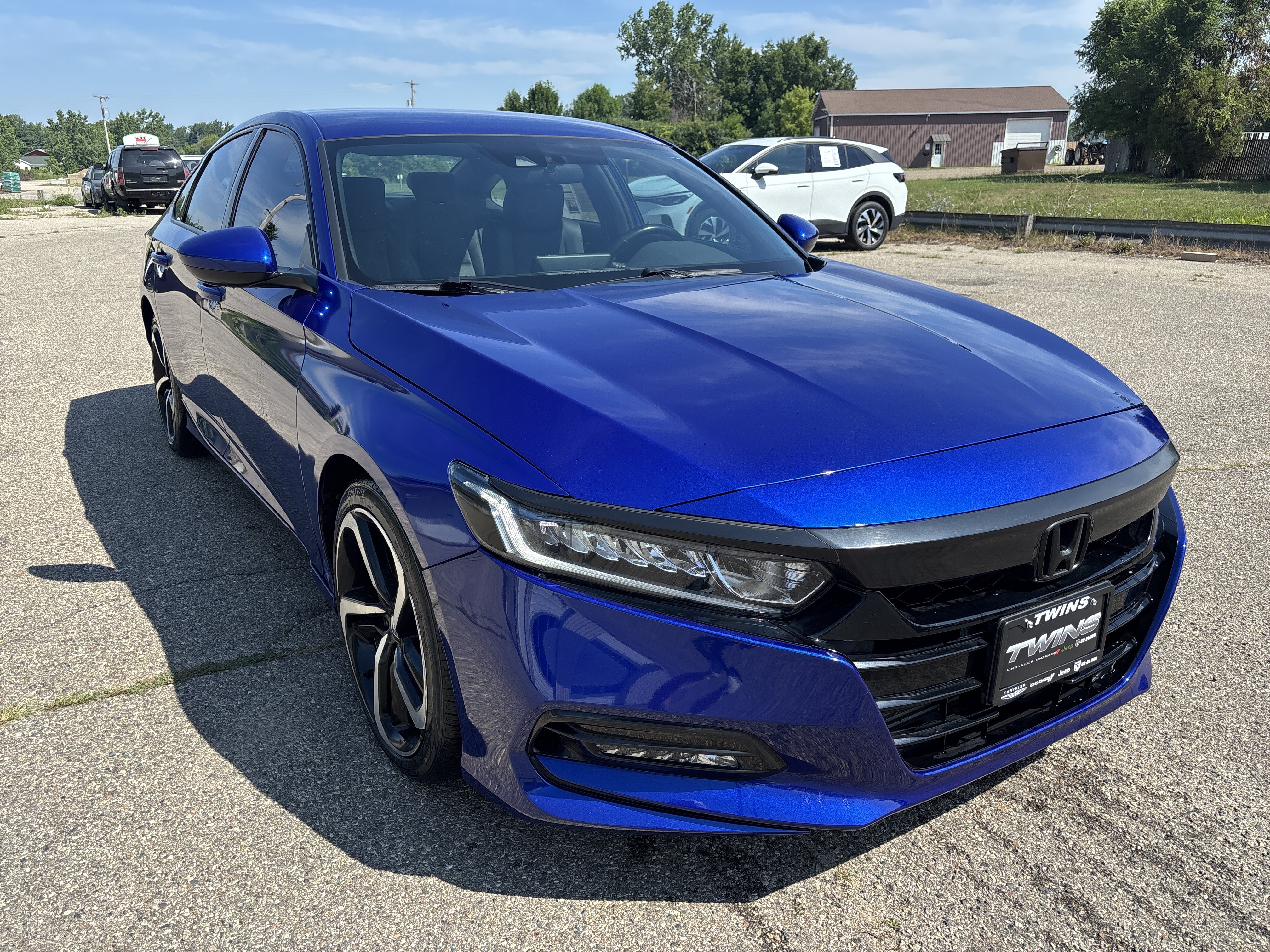 Used 2020 Honda Accord Sport image 1