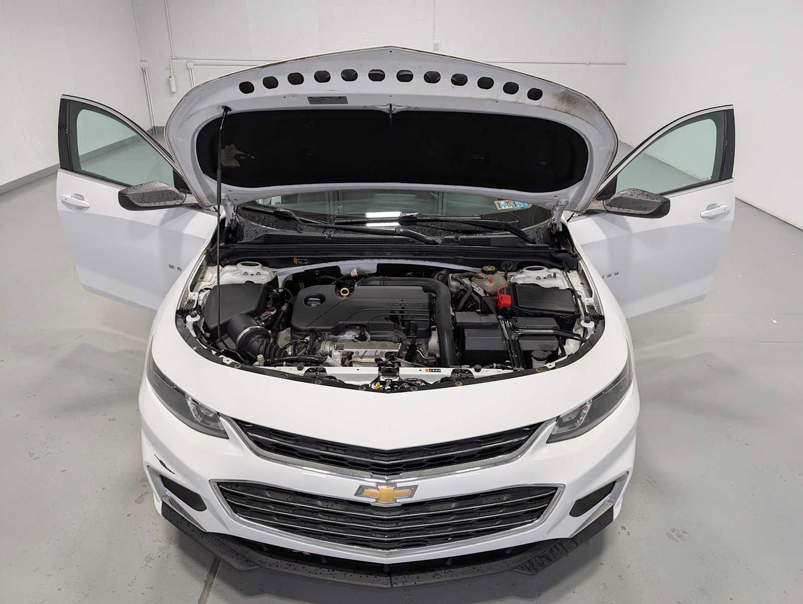 Used 2018 Chevrolet Malibu LS FWD image 13