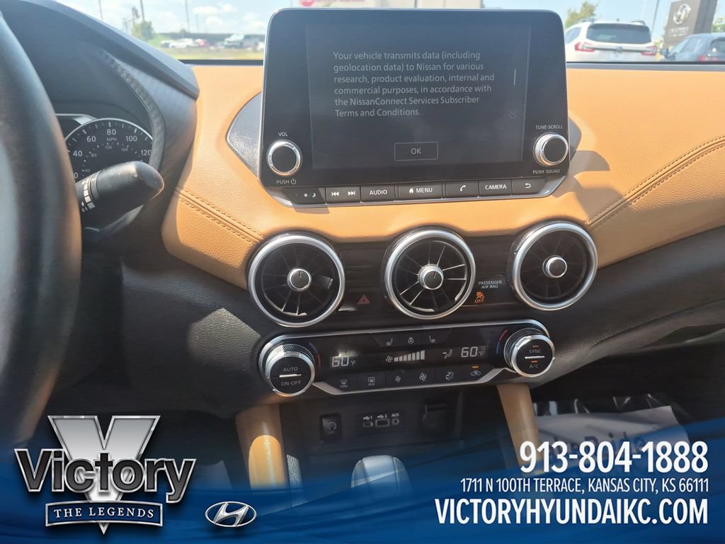 Used 2025 Nissan Sentra SV w/ SV Premium Package FWD image 19