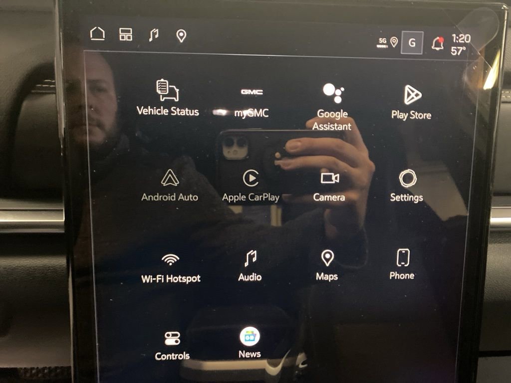 New 2026 GMC Terrain Elevation image 22