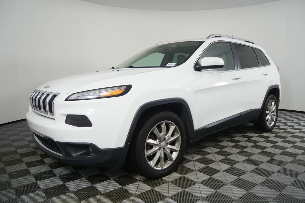Used 2017 Jeep Cherokee Limited w/ Luxury Group image 7