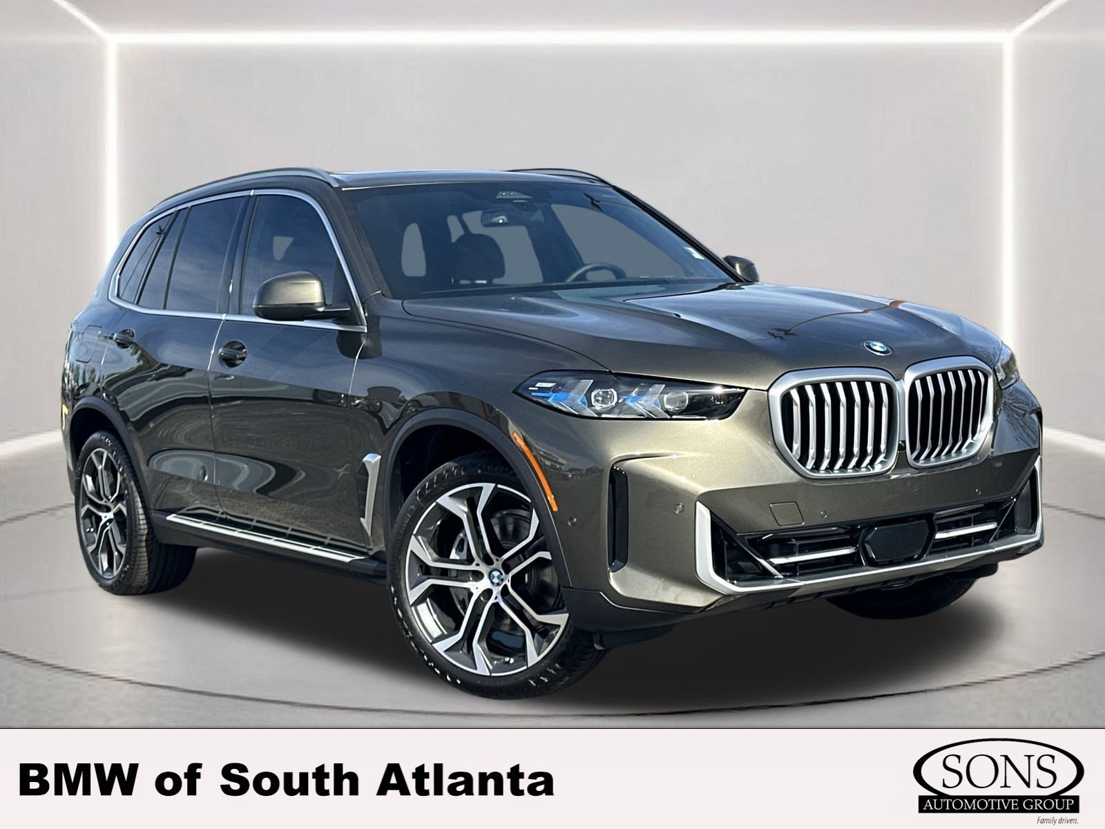 New 2026 BMW X5 xDrive40i w/ Climate Comfort Package